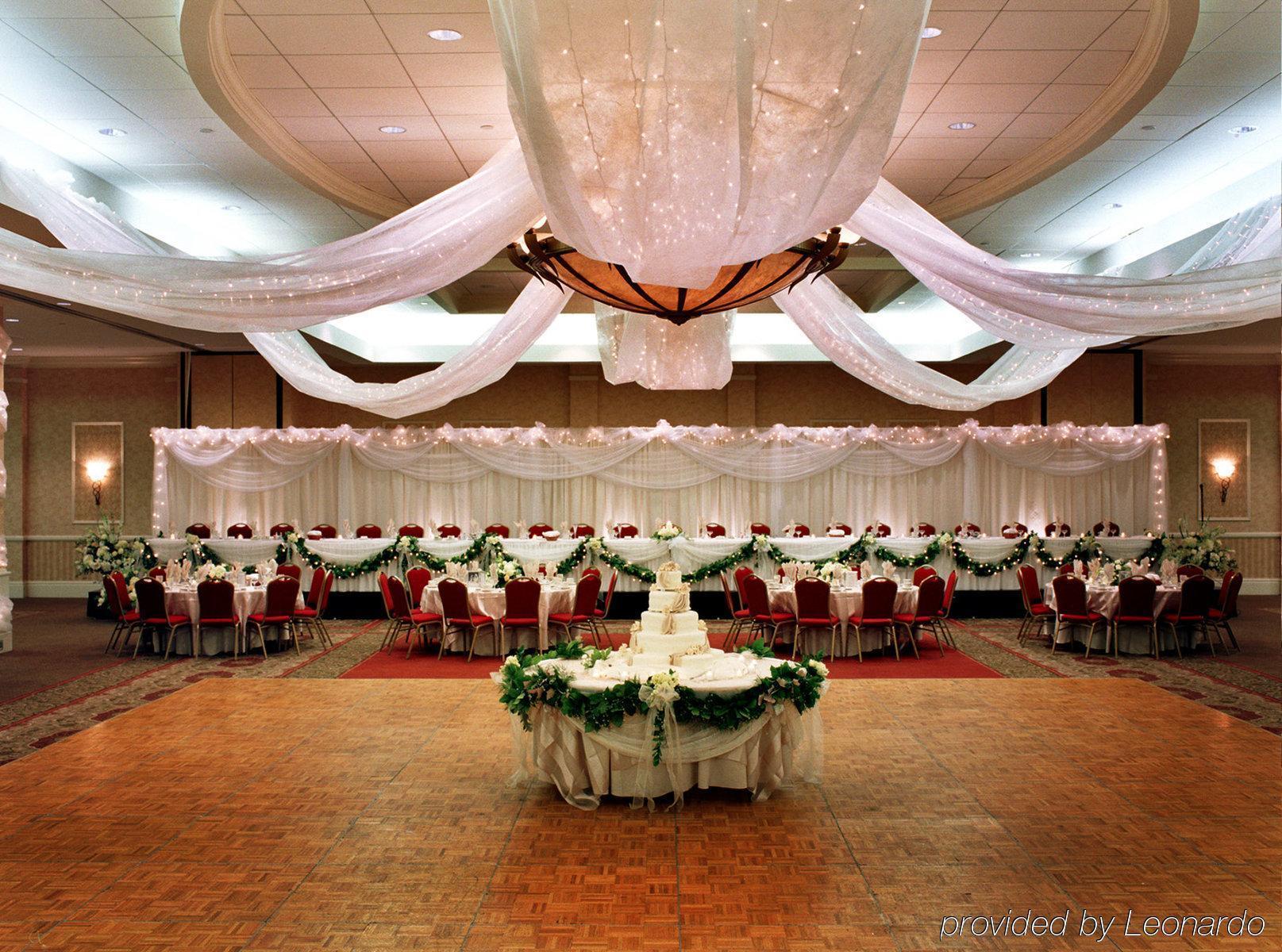 โรงแรมเรด ไลอ้อน เปเปอร์ แวลเลย์ แอพเพิลทัน ร้านอาหาร รูปภาพ